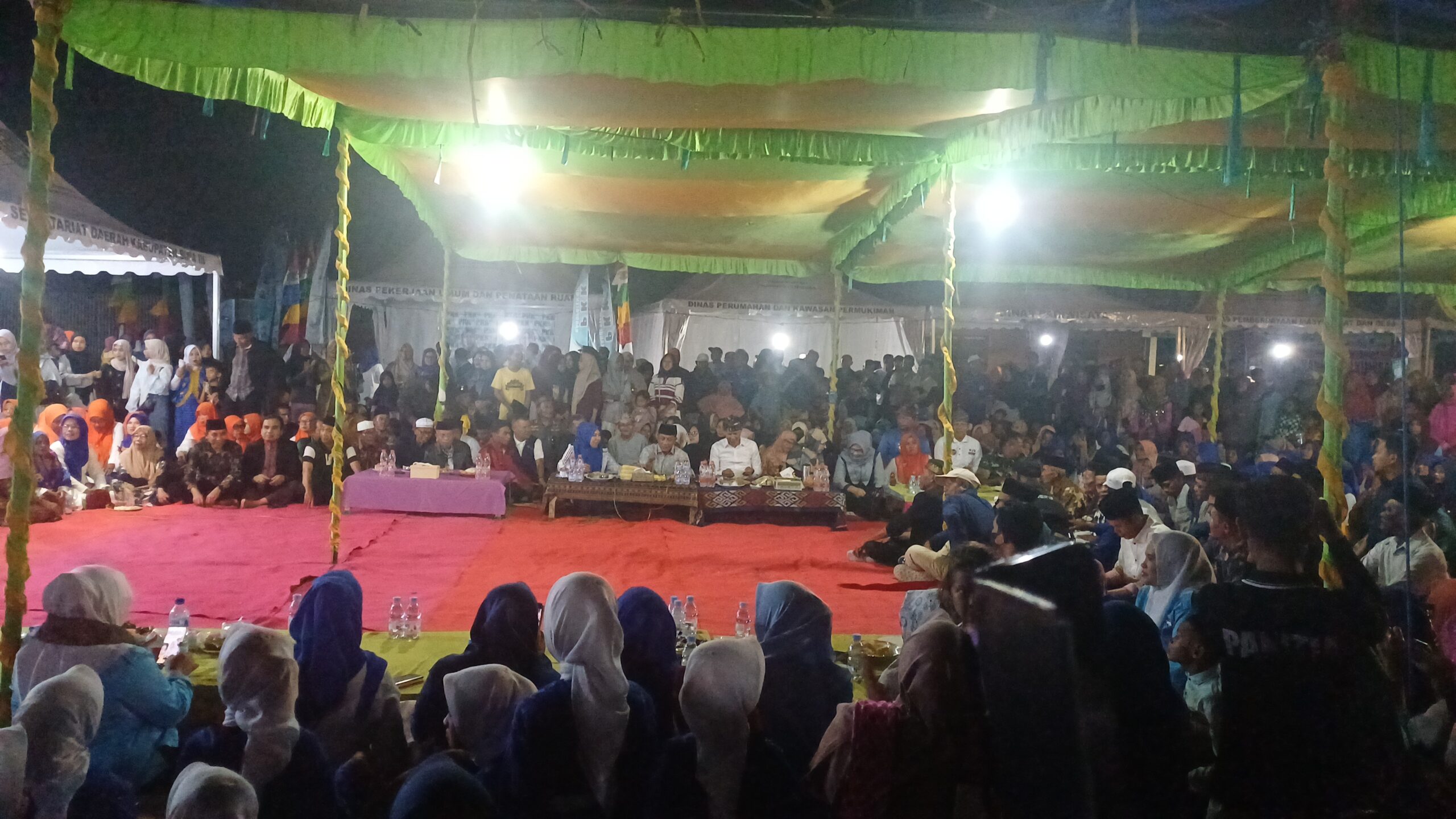 Tumpah Ruah Selasa Menyapa di Kecamatan Palibelo, Bupati dan Wakil Sampaikan Sejumlah Program