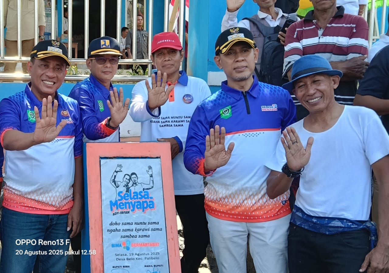 Bupati dan Wakil Bupati Bima Resmikan Pemasangan Tugu Selasa Menyapa di Desa Belo Palibelo
